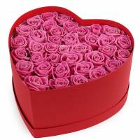 39 pink roses in a box heart