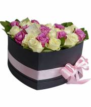 29 white and pink roses in a box heart