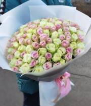 39 roses, white and pink flowers in a bouquet "Mix"